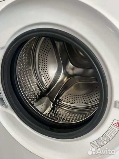 Стиральная машина Haier HW60-BP12919B