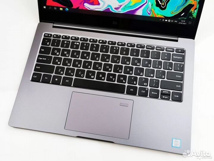 Монстр ультрабук Core i7-8550 8Gb MX 250 SSD 512