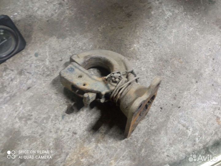 Буксировочный крюк УАЗ буханка/хантер