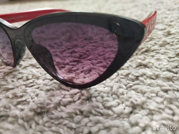 Солнцезащитные очки