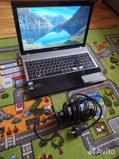 Ноутбук Acer Aspire V3-571G