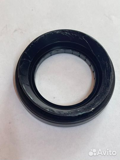 Сальник хвостовика - yamasida