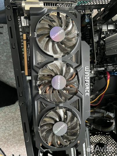 Gigabyte GeForce GTX 770 windforce 3X 450W OC