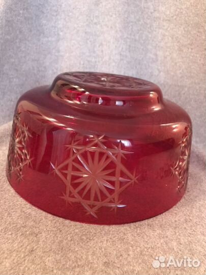 Салатник.Рубиновое стекло.Винтаж