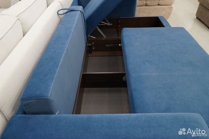 Диван Кёльн