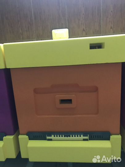 Продам ульи для пчел и пакеты для отводков