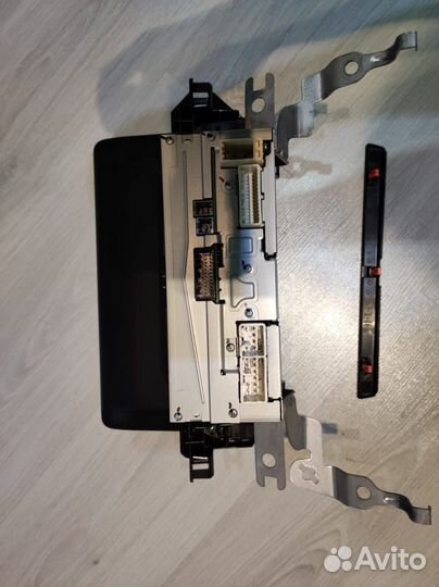 Мультимедия оригинальная тоета камри