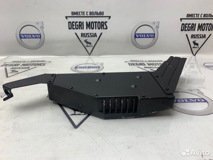 Усилитель аудио 200W Volvo S60 S80 XC70 оригинал