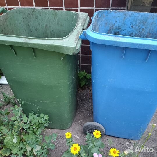 Мусорный контейнер пластиковый