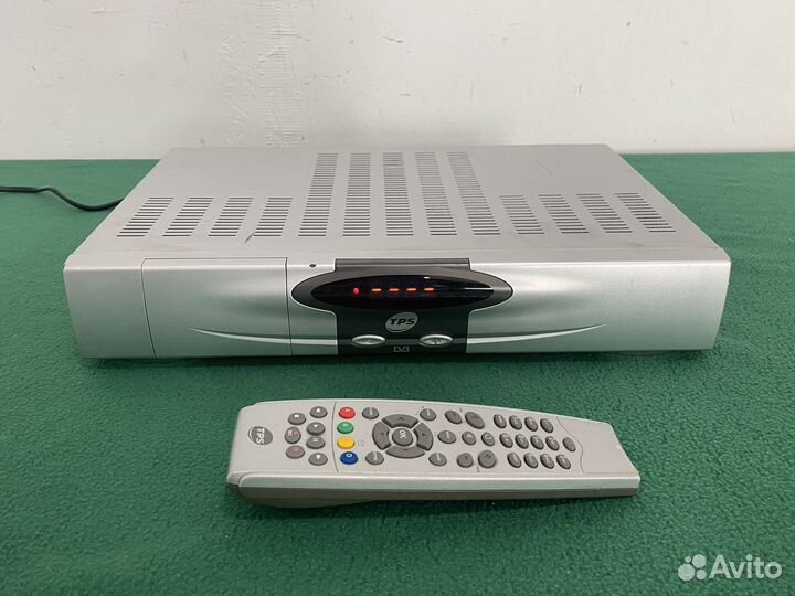 Спутниковый ресивер TPS DV3
