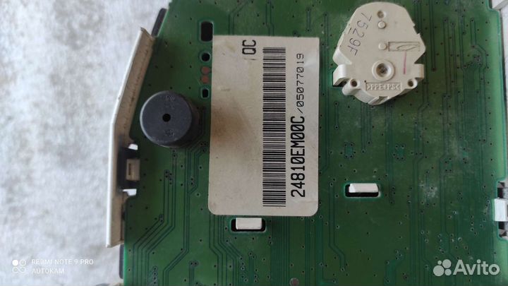 Щиток приборов Nissan Tiida c11