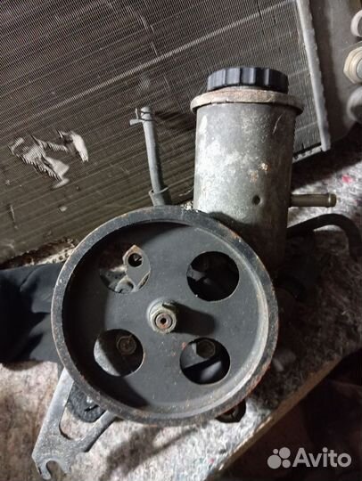 Насос гур toyota mark 2