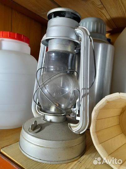 Керосиновая лампа летучая мышь