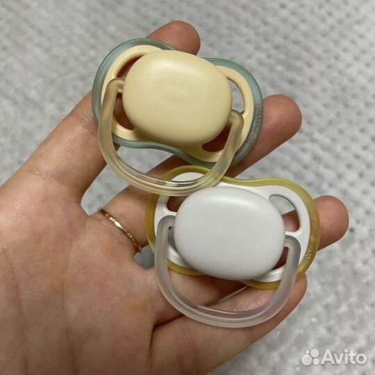 Соска пустышка Philips Avent ulta air 0-6 месяцев