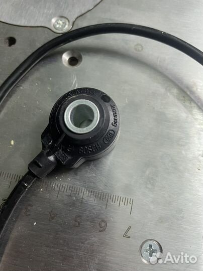 Датчик детонации BMW (bosch 0261231136)
