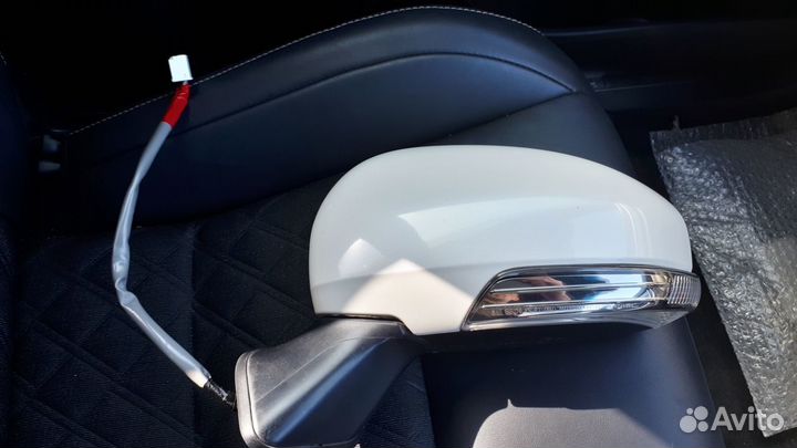 Продам зеркало Приус 30