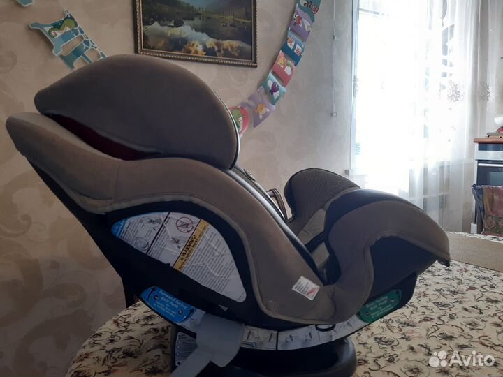 Детское автокресло Evenflo