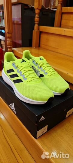 Кроссовки Adidas 43.5 размер оригинал