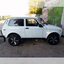 ВАЗ (LADA) 4x4 (Нива) 1.7 MT, 2000, 40 000 км