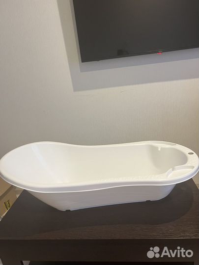 Ванна детская с клапаном