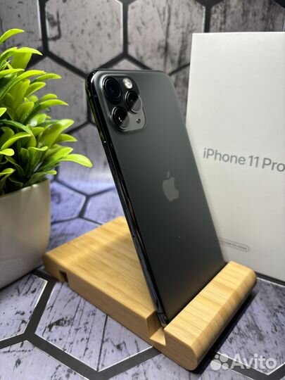 iPhone 11 Pro, 64 ГБ