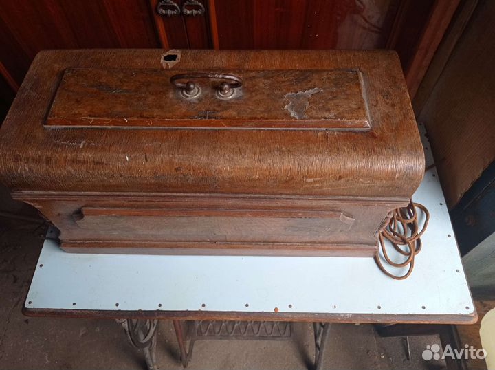 Ножная швейная машина Singer (возможна доставка)