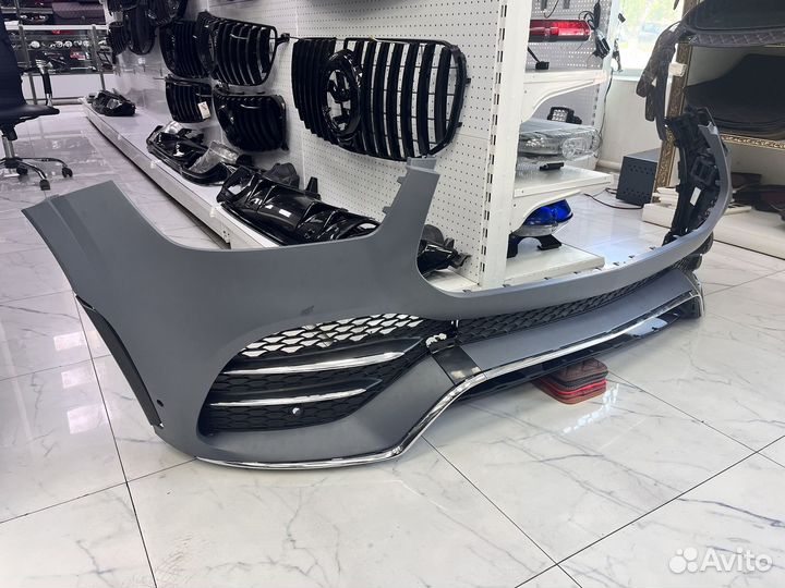 Передний бампер GLE V167 AMG