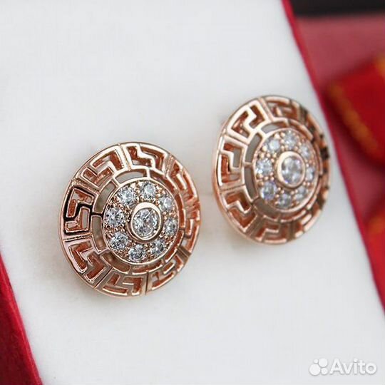 Золотые серьги