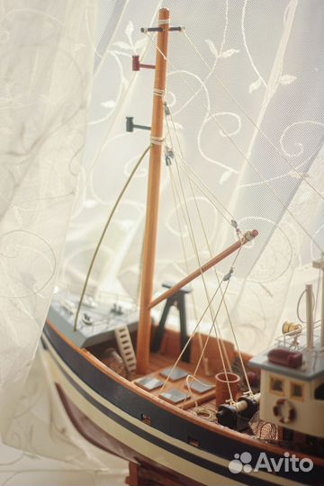 Модель шхуны