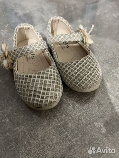 Туфли для девочки