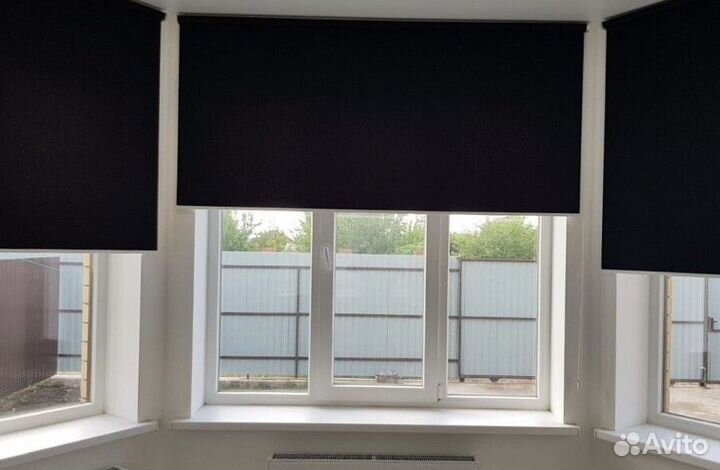 Рулонные кассетные шторы блекаут X744