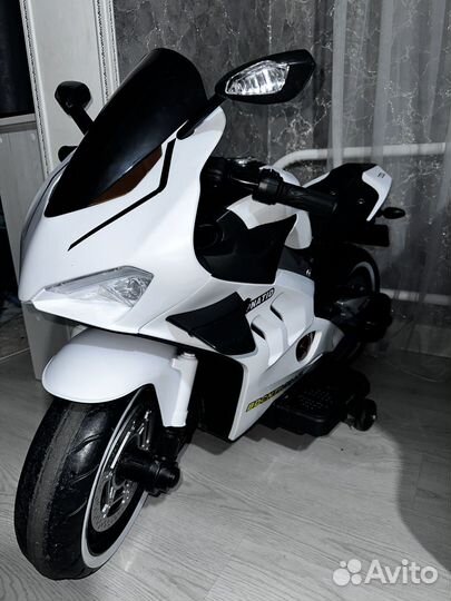 Мотоцикл на аккумуляторе детский