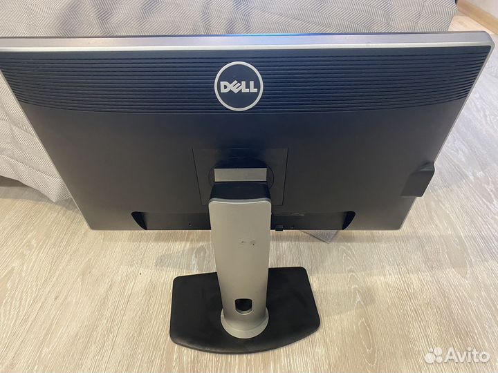 Монитор Dell 24 u2412m