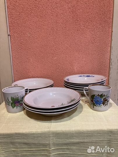 Тарелки суповые нарядные