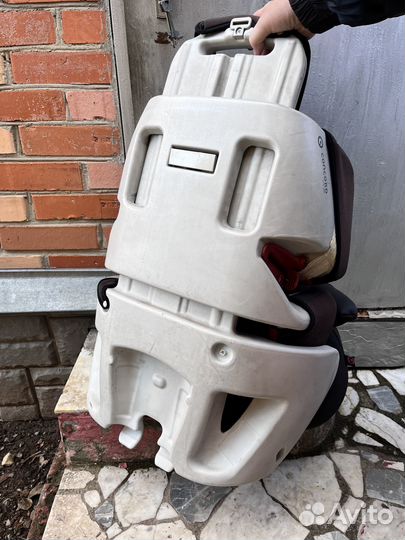 Продаю бу автокресло Concord lift core