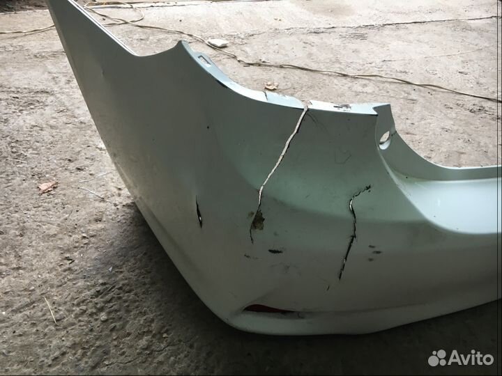 Бампер задний для Toyota Corolla E15 2006-2013