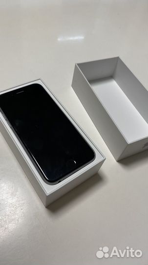 Телефон iPhone 6s 64gb