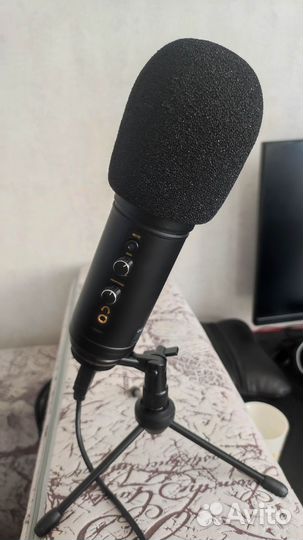 Продам микрофон dexp u700