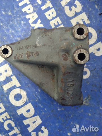 Кронштейн опоры двигателя. Iveco Daily