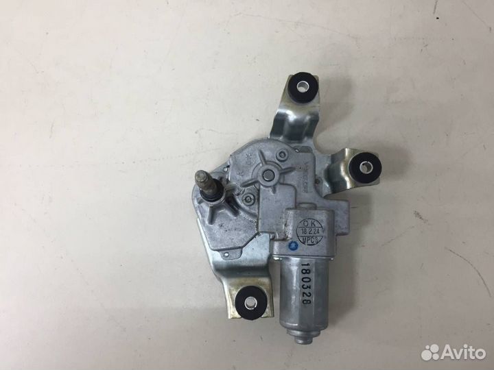 Моторчик стеклоочистителя задний Mitsubishi Pajero