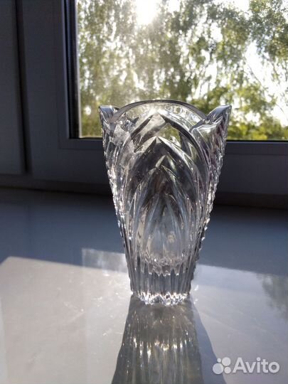 Ваза хрустальная