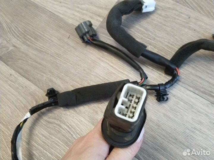 Проводка двери Mitsubishi Outlander 1 задняя прав