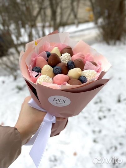 Клубника в шоколаде. Букеты и коробочки