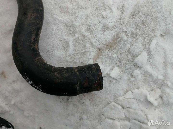 Патрубок системы охлаждения ауди а4б5