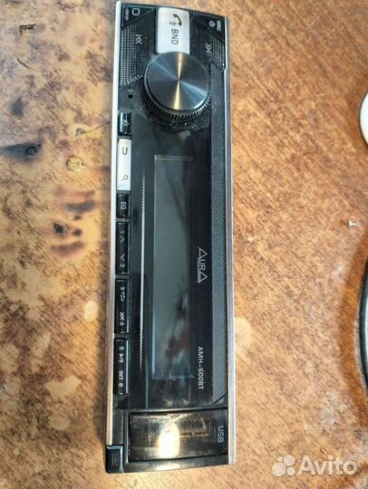 Панель для магнитолы Aura