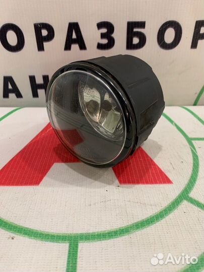 Фара противотуманная передняя Nissan Note E11