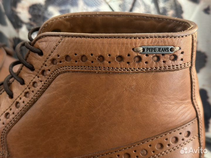 Ботинки женские 35 размер