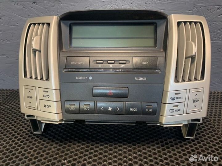 Блок управления климат-контролем Lexus Rx 350