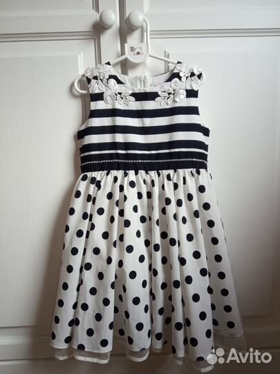 Платье нарядное для девочки