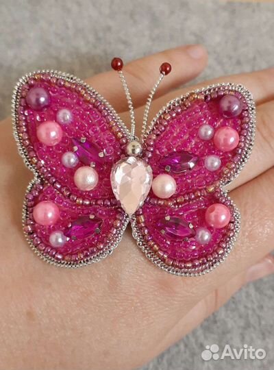 Брошь из бисера